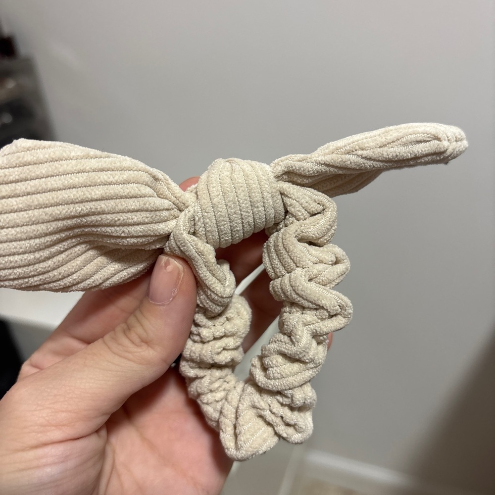 Stoney Clover Lane Cream Hair Scrunchie